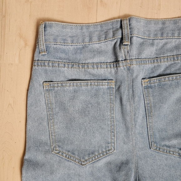 RealTakai Women's Wide Straight Leg Jeans size Medium - Picture 6 of 8